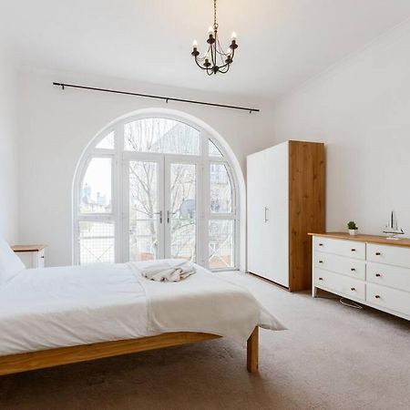 Spacious Ensuite Room Near Top Tourist Attractions London Kültér fotó